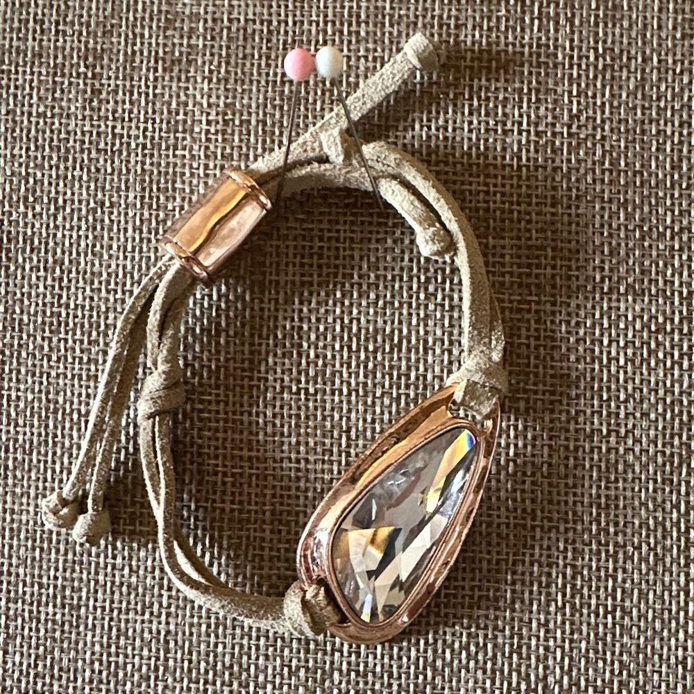 Plunder Rose Gold Teardrop Bracelet
